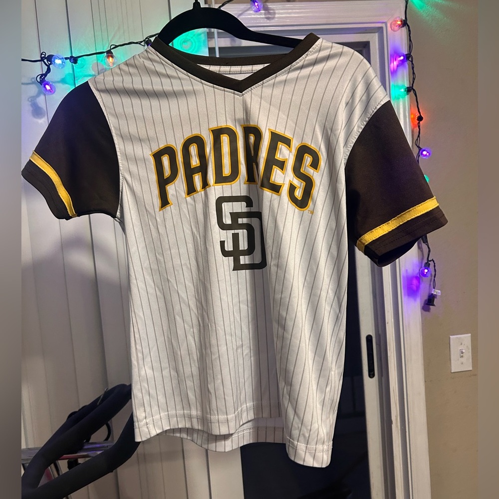 Used SAn Diego Padres Shirt